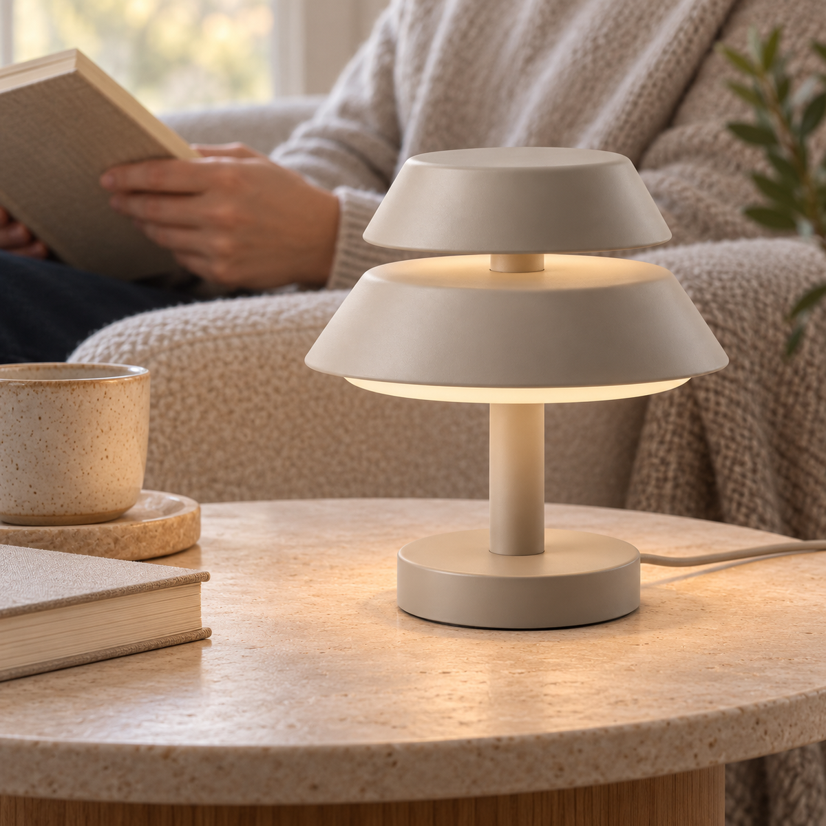 Everlumaor Taupe Layered Shade Table Lamp